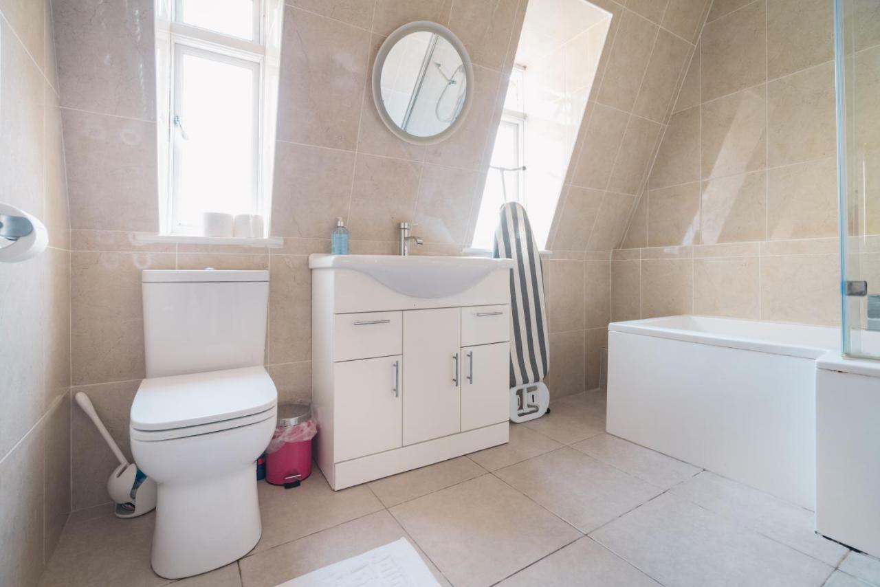 Selfridges On Oxford Street Apartment *